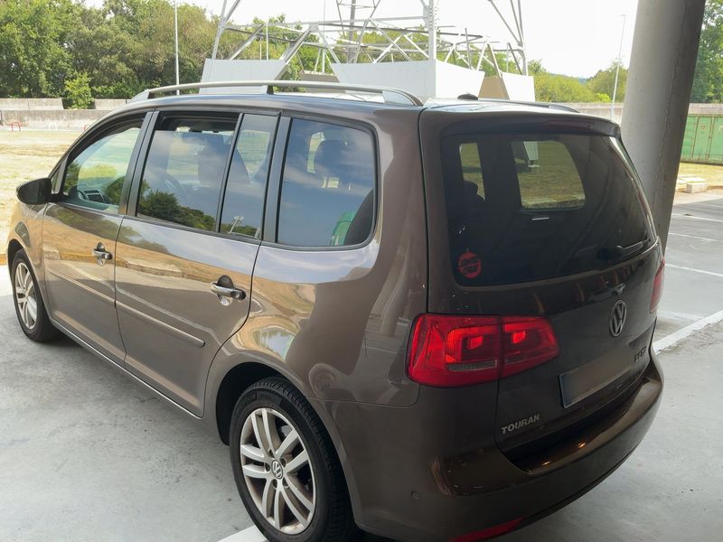 Volkswagen Touran 2.0 TDI Advance 2012 – снимка 3