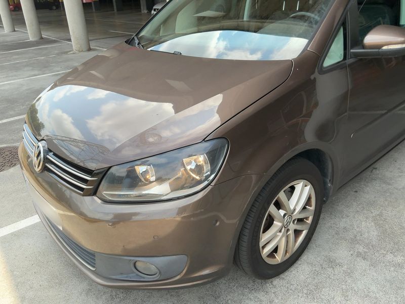 Volkswagen Touran 2.0 TDI Advance 2012 – снимка 2