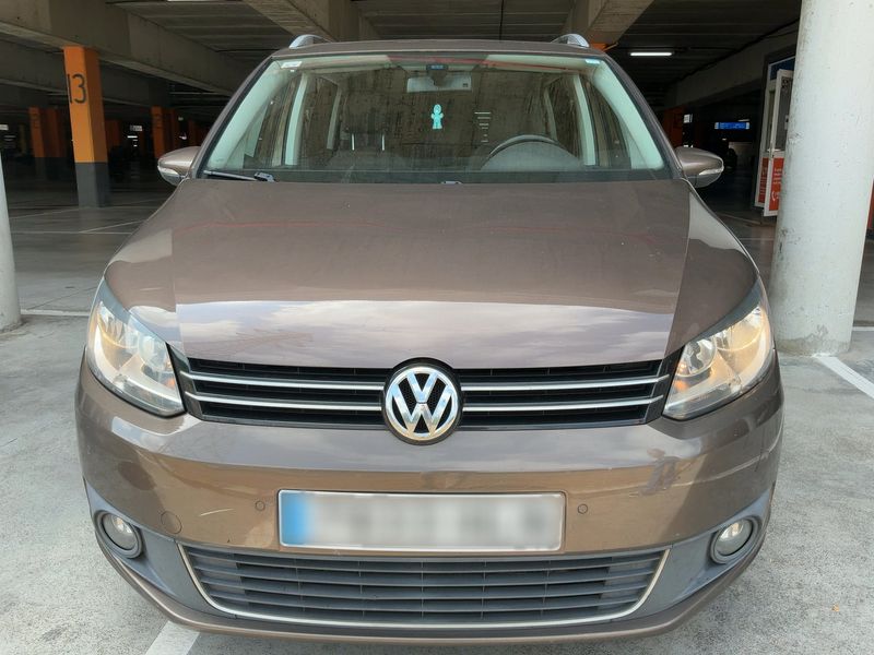 Volkswagen Touran 2.0 TDI Advance 2012 – снимка 9