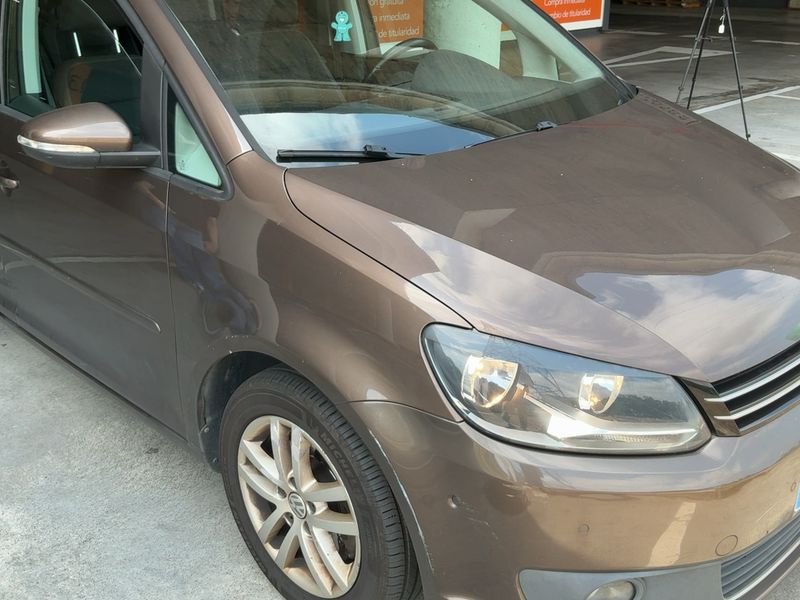 Volkswagen Touran 2.0 TDI Advance 2012 – снимка 8