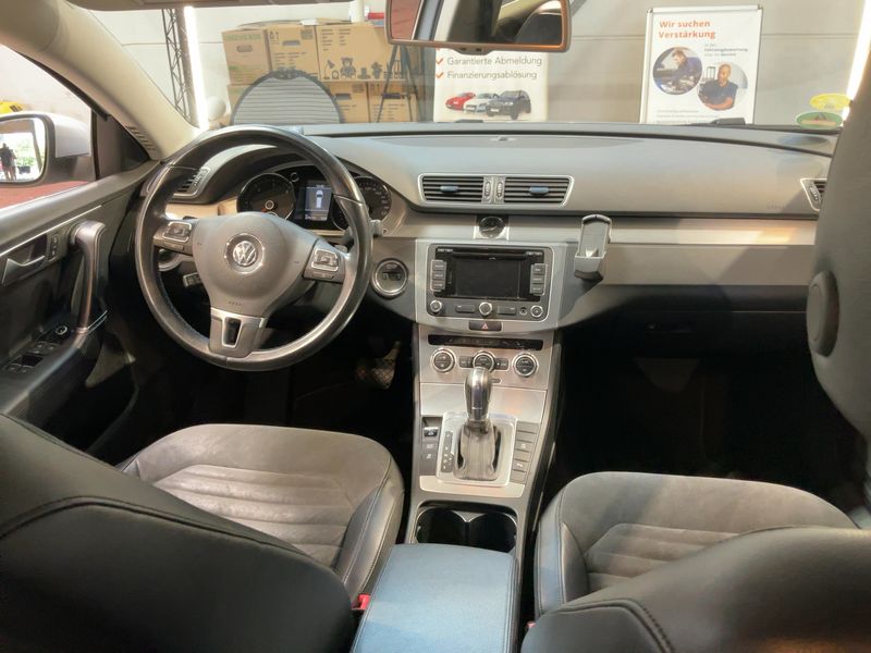 Volkswagen Passat 2.0 TDI Highline BlueMotion Tech 2013 – снимка 18