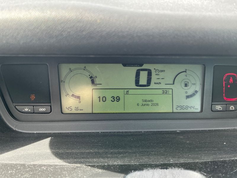 Citroen C4 Picasso 1.6 HDi SX 2008 – снимка 4