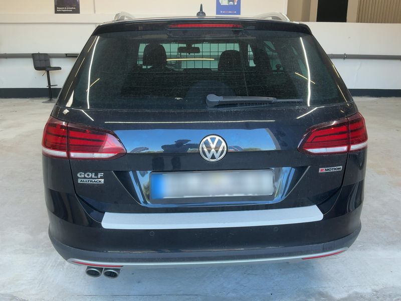 Volkswagen Golf VII 2.0 TDI Alltrack 4Motion BlueMotion Tech 2019 – снимка 7