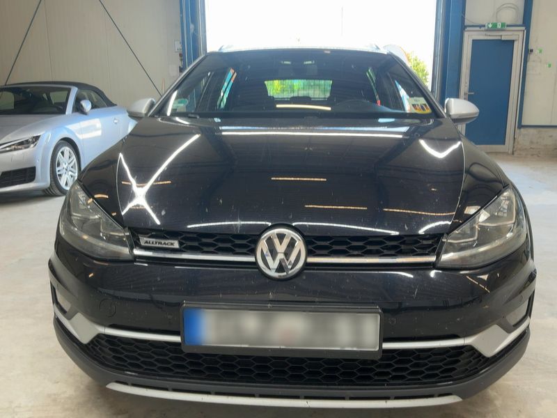 Volkswagen Golf VII 2.0 TDI Alltrack 4Motion BlueMotion Tech 2019 – снимка 14
