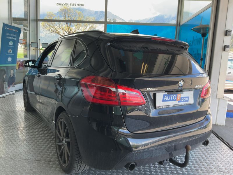 BMW 2er 220d Active Tourer xDrive Sport Line 2015 – снимка 6