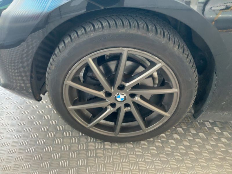 BMW 2er 220d Active Tourer xDrive Sport Line 2015 – снимка 3