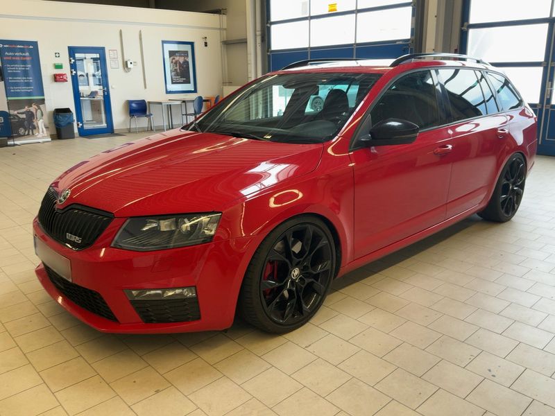 Skoda Octavia 2.0 TDI RS 2015 – снимка 1