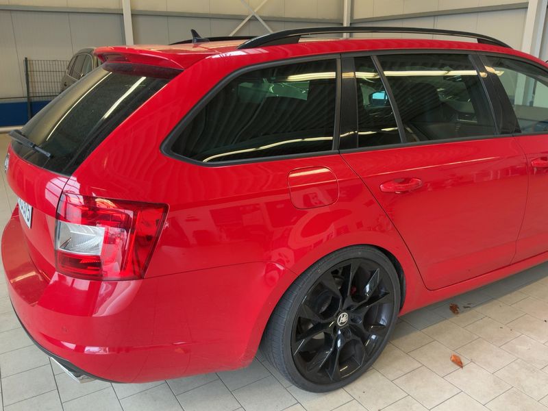 Skoda Octavia 2.0 TDI RS 2015 – снимка 8