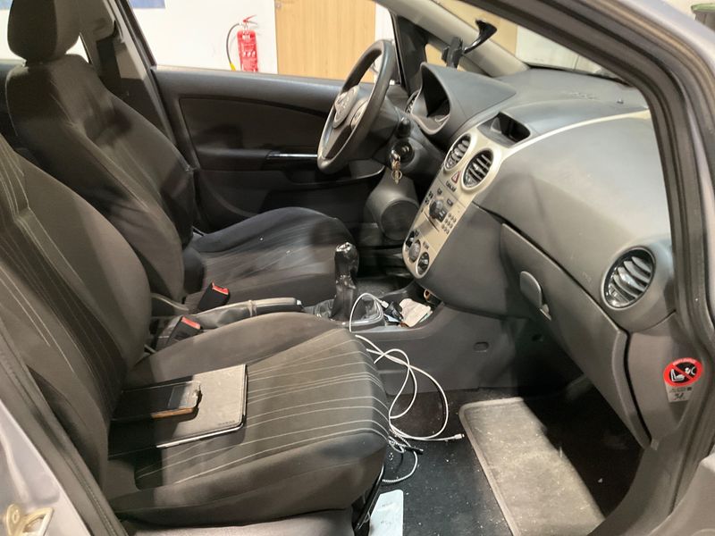 Opel Corsa 1.3 CDTI Cool Line 2008 – снимка 3