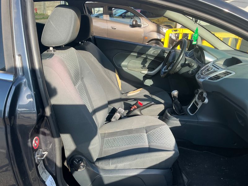 Ford Fiesta 1.4 LPG Titanium 2009 – снимка 3