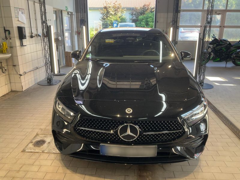 Mercedes-Benz A-Klasse Limousine A 180 Mild-Hybrid AMG Line 2023 – снимка 14