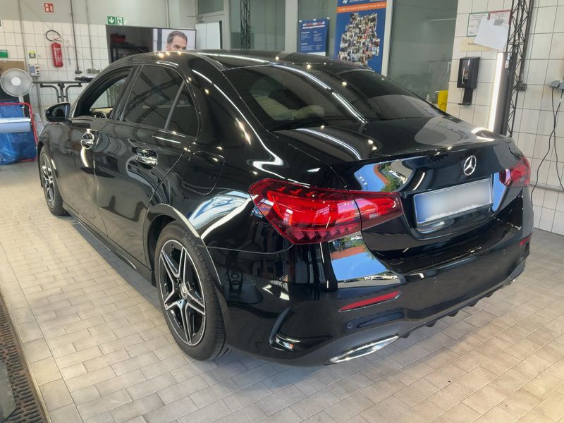 Mercedes-Benz A-Klasse Limousine A 180 Mild-Hybrid AMG Line 2023 – снимка 6
