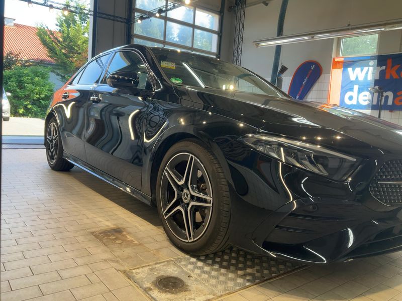 Mercedes-Benz A-Klasse Limousine A 180 Mild-Hybrid AMG Line 2023 – снимка 12