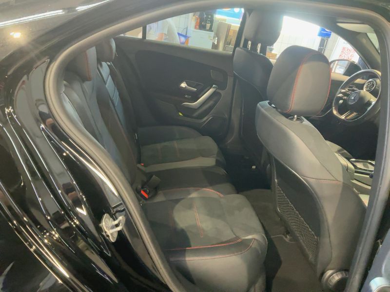 Mercedes-Benz A-Klasse Limousine A 180 Mild-Hybrid AMG Line 2023 – снимка 20