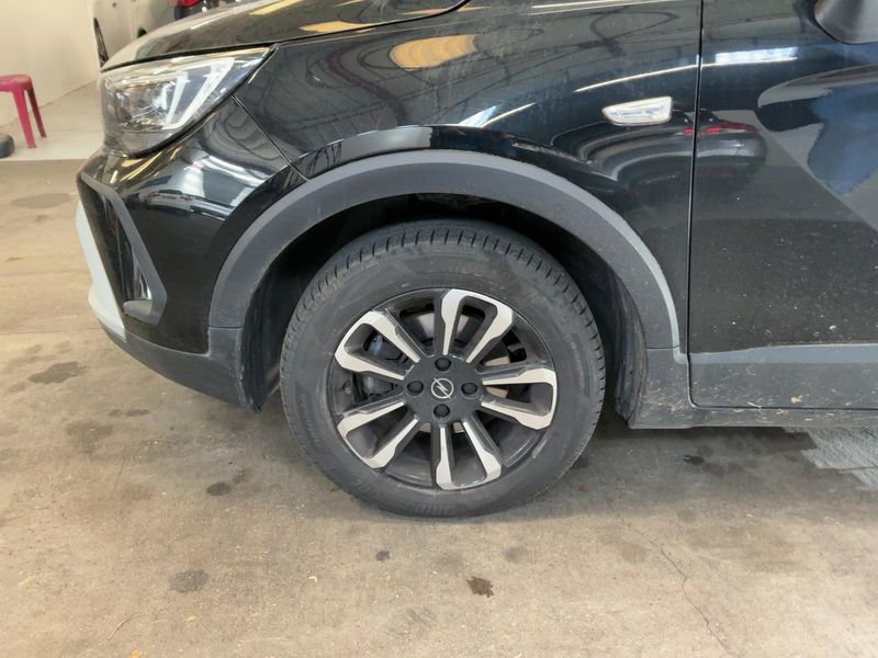 Opel Crossland X 1.2 Turbo Ultimate 2022 – снимка 3