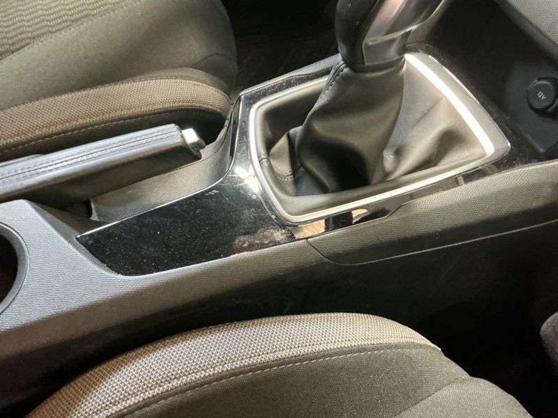 Peugeot 308 1.2 e-THP Style 2015 – снимка 26