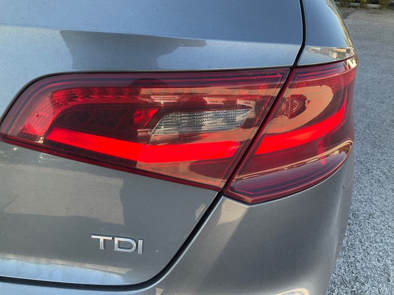 Audi A3 Sportback 1.6 TDI Young 2013 – снимка 34
