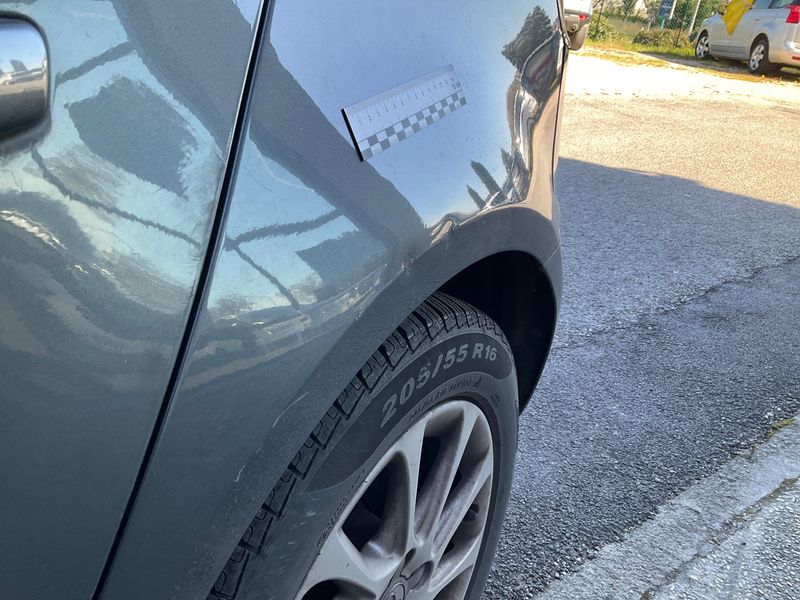 Audi A3 Sportback 1.6 TDI Young 2013 – снимка на щета 39