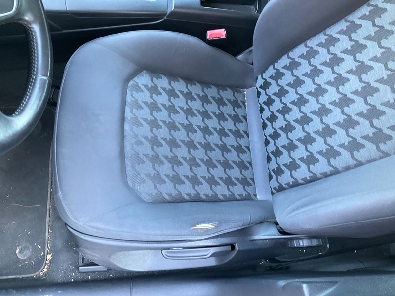 Audi A3 Sportback 1.6 TDI Young 2013 – снимка на щета 36