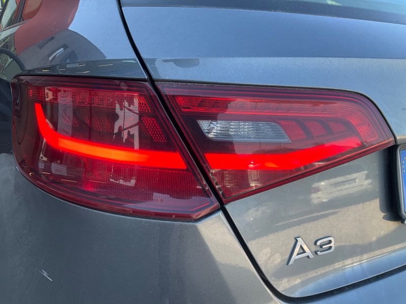 Audi A3 Sportback 1.6 TDI Young 2013 – снимка 33