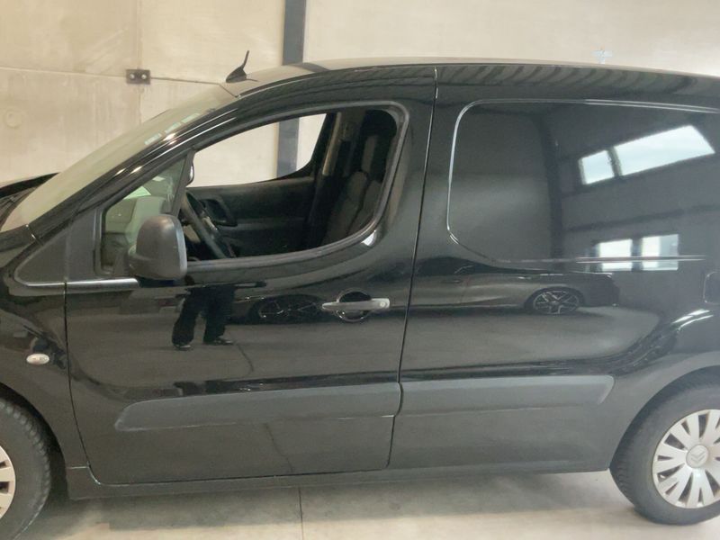 Citroen Berlingo 1.6 e-HDi Niveau B L1 2015 – снимка 4