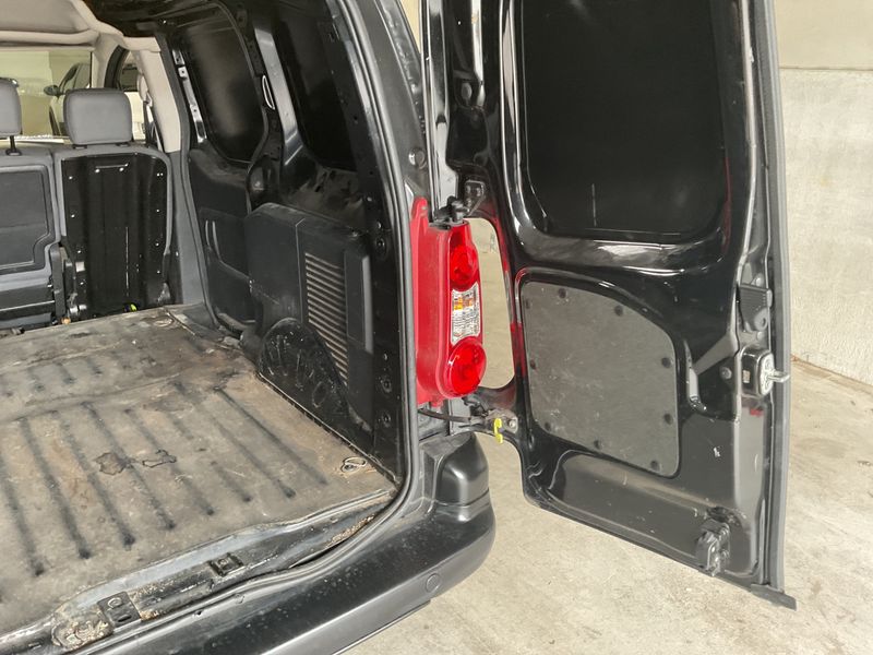 Citroen Berlingo 1.6 e-HDi Niveau B L1 2015 – снимка 27
