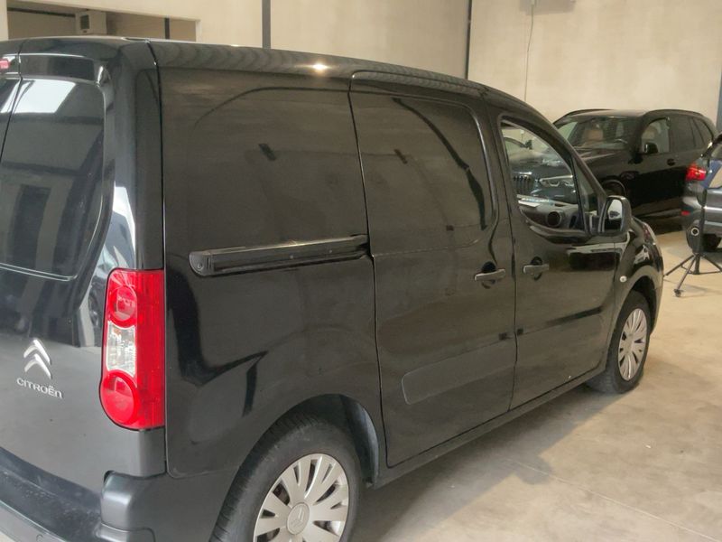 Citroen Berlingo 1.6 e-HDi Niveau B L1 2015 – снимка 8