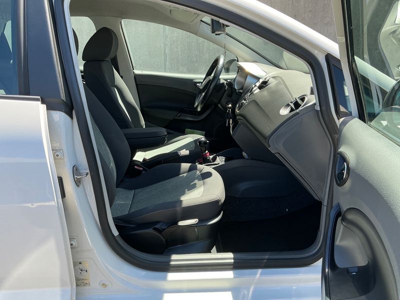 Seat Ibiza 1.4 Stylance / Style 2009 – снимка 16
