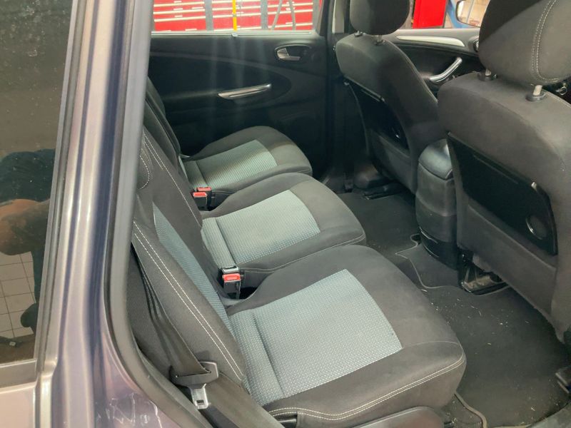 Ford S-Max 2.0 TDCi Business Edition 2013 – снимка 20