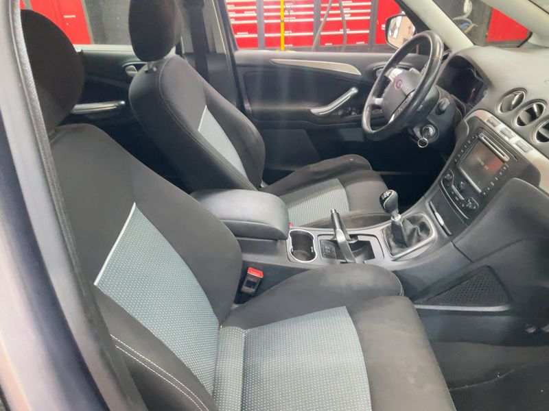 Ford S-Max 2.0 TDCi Business Edition 2013 – снимка 17