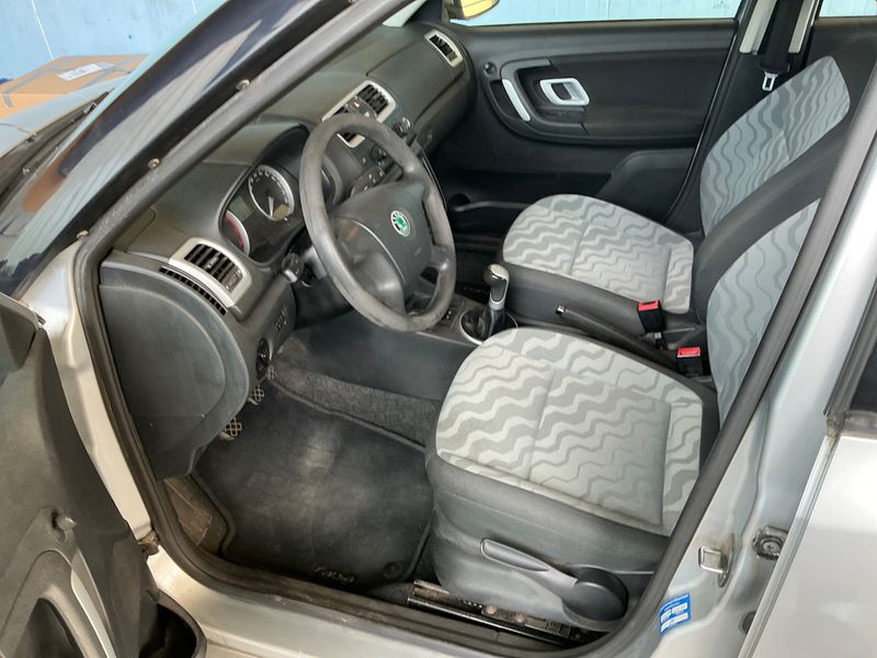 Skoda Fabia 1.4 Style 2009 – снимка 3