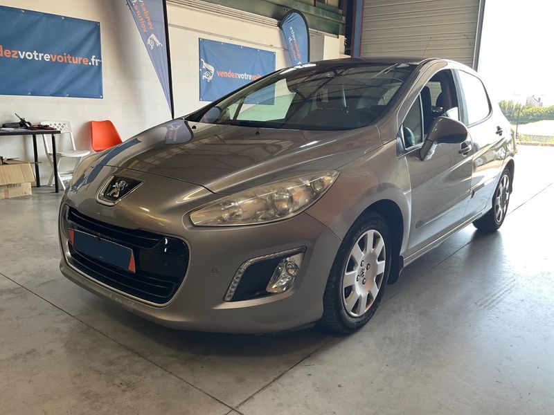 Peugeot 308 1.6 HDi Active 2011 – снимка 1