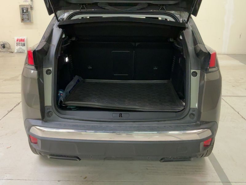 Peugeot 3008 1.6 Blue-HDi Allure 2018 – снимка 15