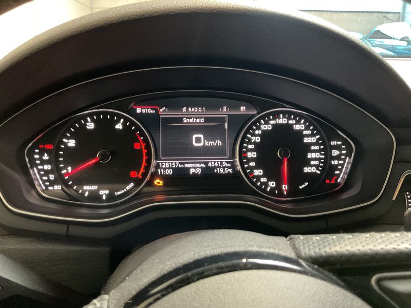 Audi A4 2.0 TDI Sport 2016 – снимка 18