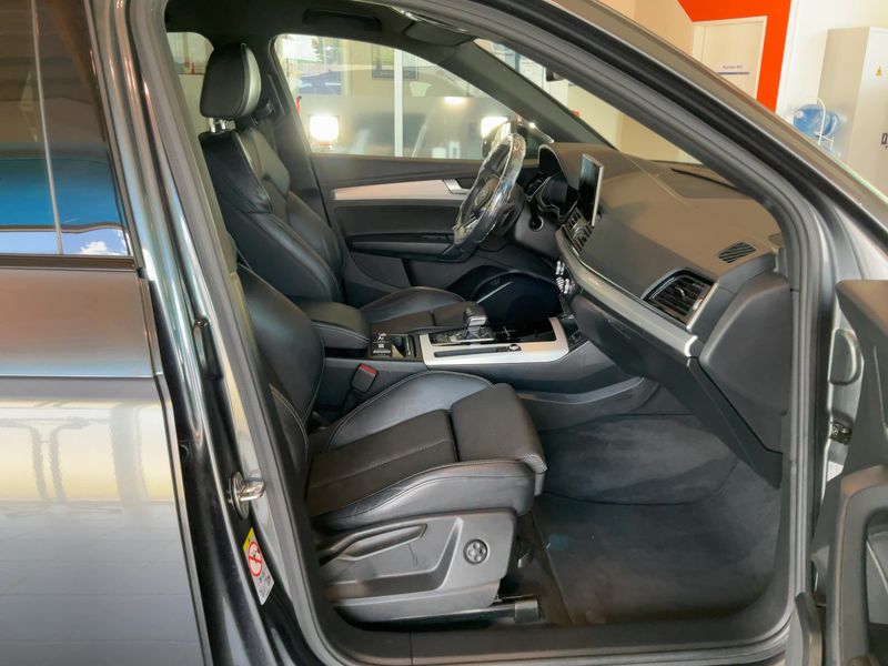 Audi Q5 50 TFSIe quattro S line 2022 – снимка 17