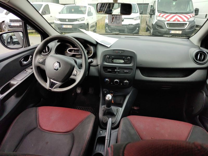 Renault Clio 1.5 dCi Expression 2014 – снимка 11