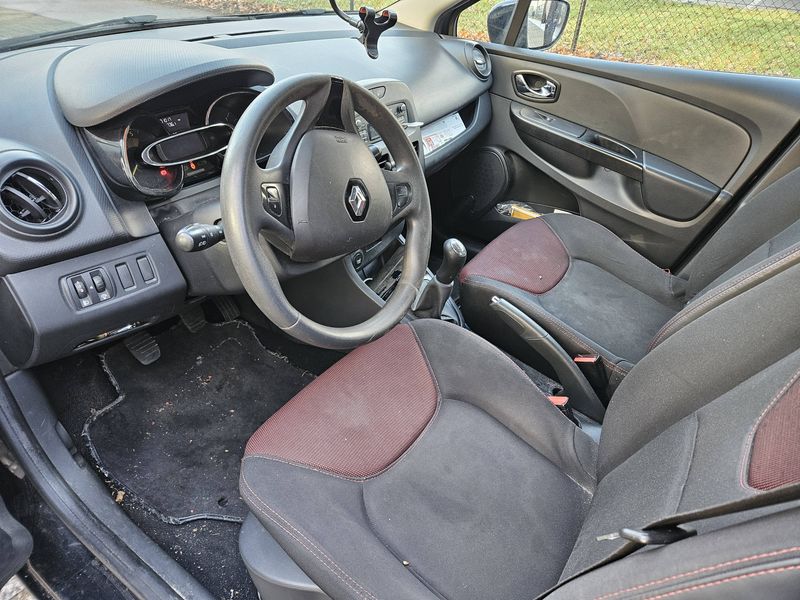 Renault Clio 1.5 dCi Expression 2014 – снимка 15