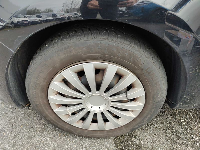Renault Clio 1.5 dCi Expression 2014 – снимка 35