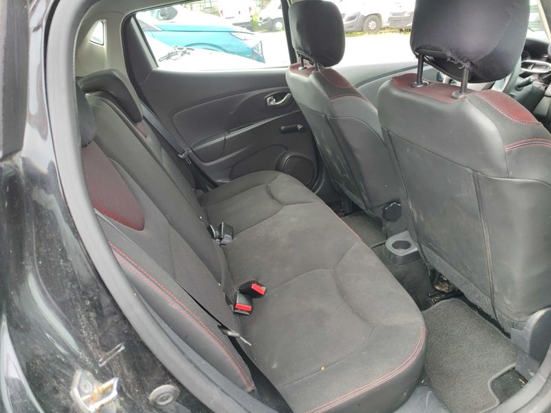 Renault Clio 1.5 dCi Expression 2014 – снимка 13