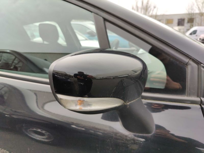 Renault Clio 1.5 dCi Expression 2014 – снимка 32