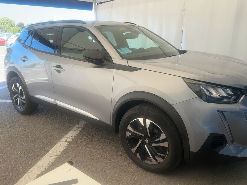 Peugeot 2008 1.2 PureTech Allure Pack 2023 – снимка 12