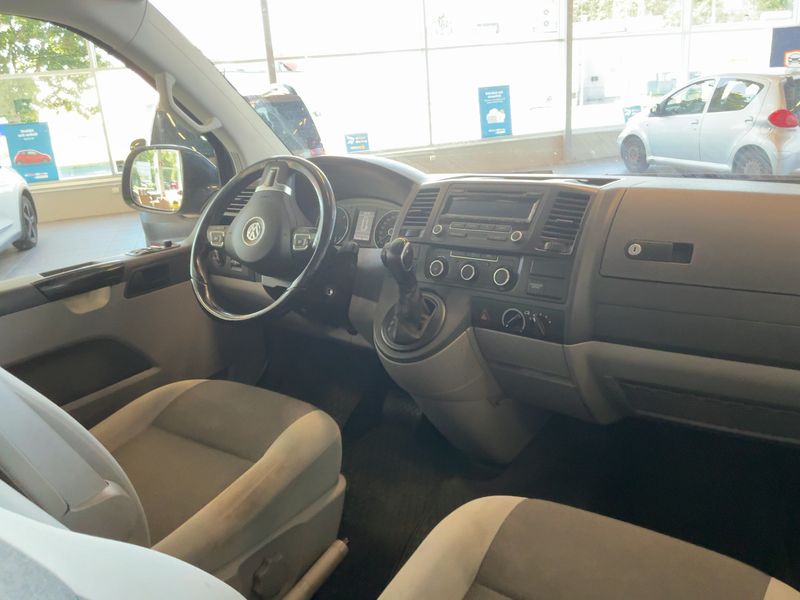 Volkswagen T5 Kombi 2.0 TDI lang 4Motion 2014 – снимка 18