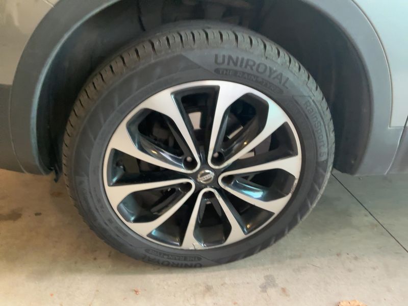 Nissan Qashqai 1.5 Turbodiesel Tekna 2011 – снимка 3