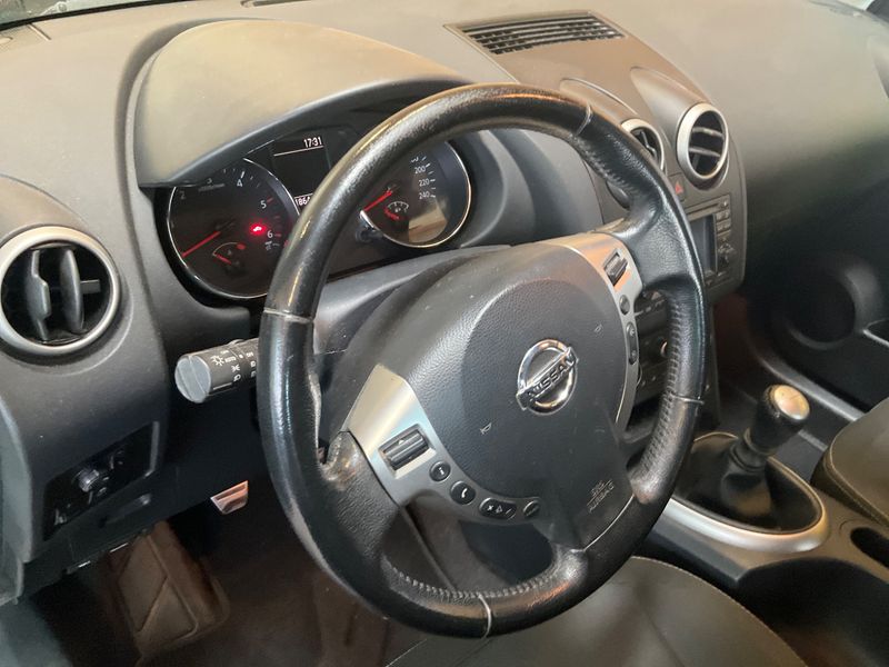 Nissan Qashqai 1.5 Turbodiesel Tekna 2011 – снимка 24