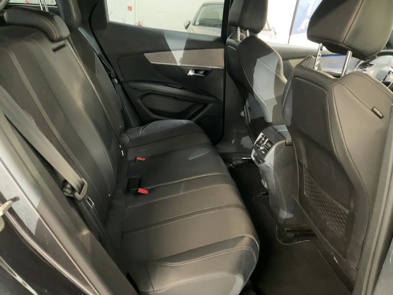 Peugeot 3008 1.2 PureTech GT 2022 – снимка 19