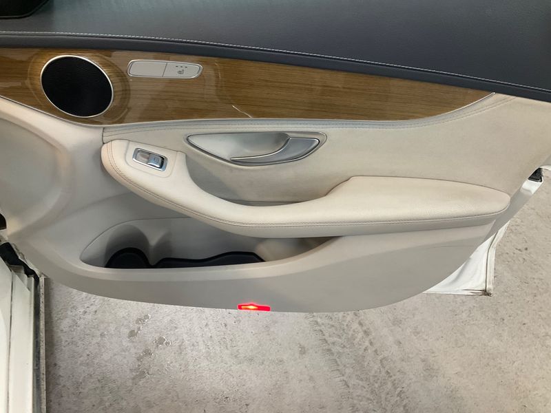 Mercedes-Benz C-Klasse C 200 T Exclusive 2015 – снимка 24