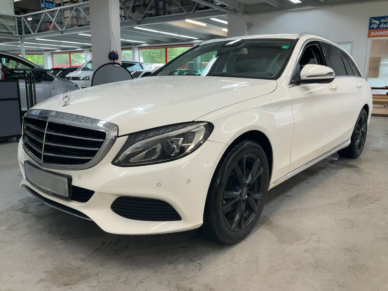 Mercedes-Benz C-Klasse C 200 T Exclusive 2015 – снимка 2