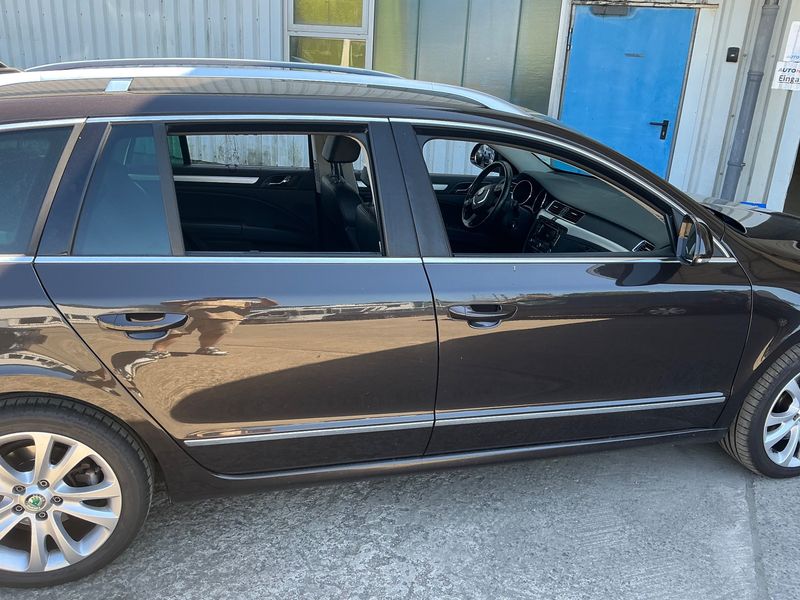 Skoda Superb 1.8 TSI Elegance 2012 – снимка 10