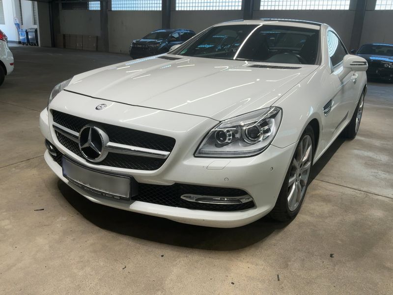 Mercedes-Benz SLK-Klasse SLK 350 BlueEfficiency 2016 – снимка 1