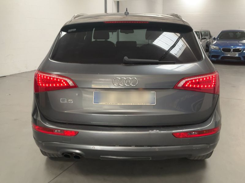 Audi Q5 2.0 TDI quattro 2010 – снимка 7